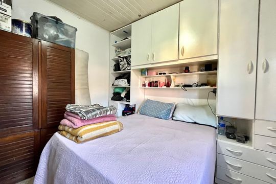 Quarto 2 de casa à venda com 3 quartos, 100m² em Vila Fachini, São Paulo