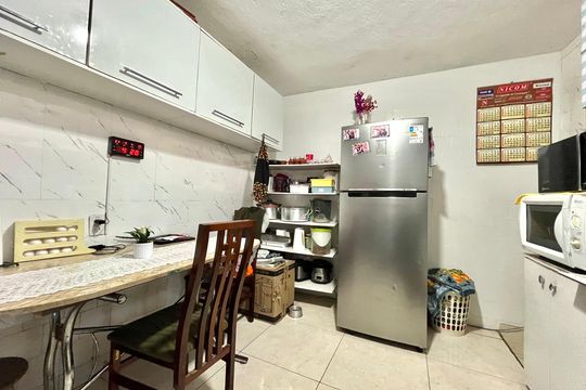 Cozinha de casa à venda com 3 quartos, 100m² em Vila Fachini, São Paulo