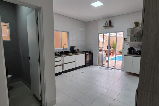 Cozinha de casa de condomínio para alugar com 3 quartos, 260m² em Parque Jaguari (Fazendinha), Santana de Parnaíba