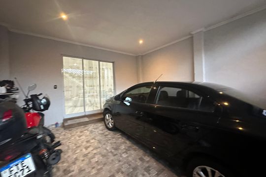 Garagem de casa de condomínio à venda com 3 quartos, 209m² em Parque Esmeralda, Barueri