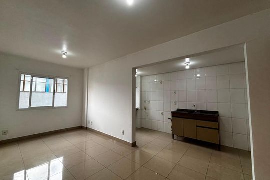 Sala de apartamento para alugar com 2 quartos, 56m² em Vila Princesa Izabel, Cachoeirinha