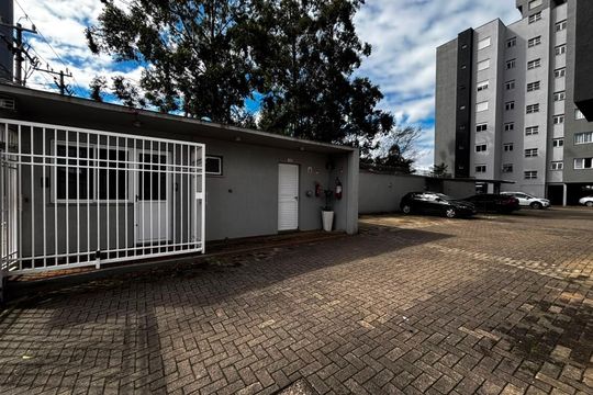 Garagem de apartamento para alugar com 2 quartos, 56m² em Vila Princesa Izabel, Cachoeirinha