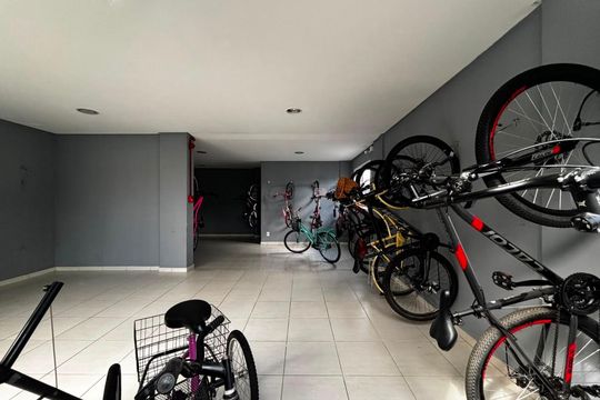 Área externa de apartamento para alugar com 2 quartos, 56m² em Vila Princesa Izabel, Cachoeirinha