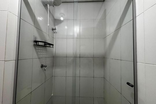Banheiro de apartamento para alugar com 2 quartos, 56m² em Vila Princesa Izabel, Cachoeirinha