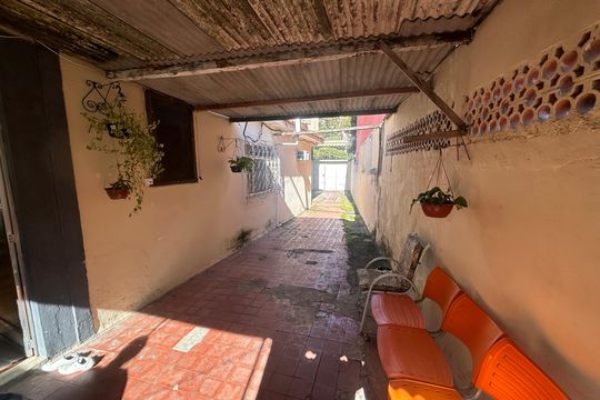 Área externa de casa à venda com 5 quartos, 592m² em Curicica, Rio de Janeiro