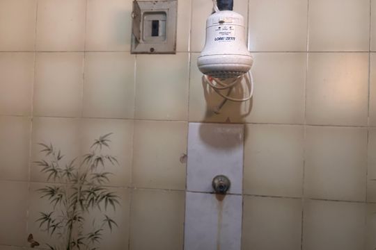 Banheiro de casa à venda com 5 quartos, 592m² em Curicica, Rio de Janeiro