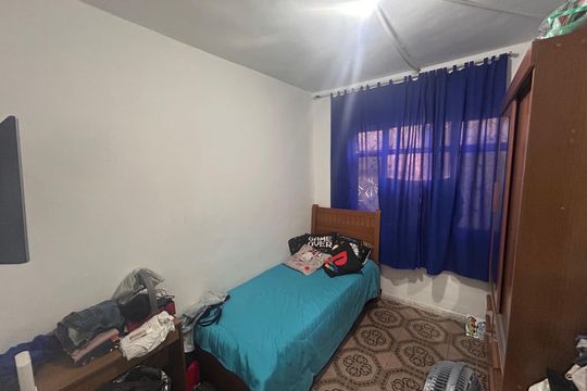Quarto de casa à venda com 5 quartos, 592m² em Curicica, Rio de Janeiro