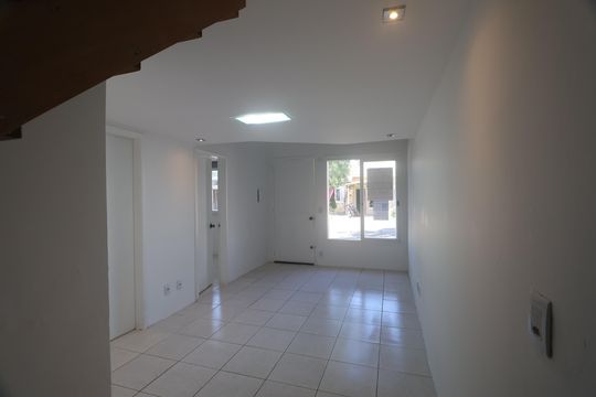 Casa de Condomínio para alugar com 2 quartos, 89m² em Rio Branco, Canoas