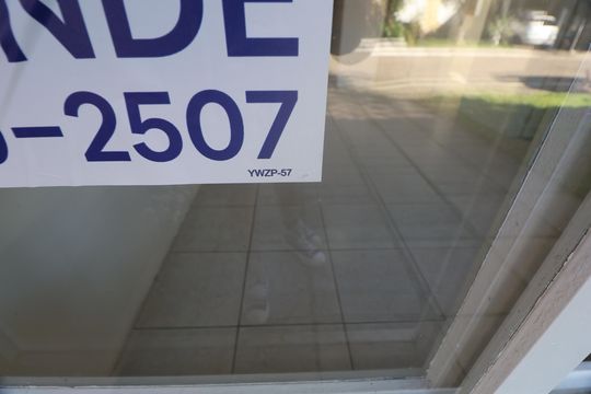 Código  de casa de condomínio para alugar com 2 quartos, 89m² em Rio Branco, Canoas