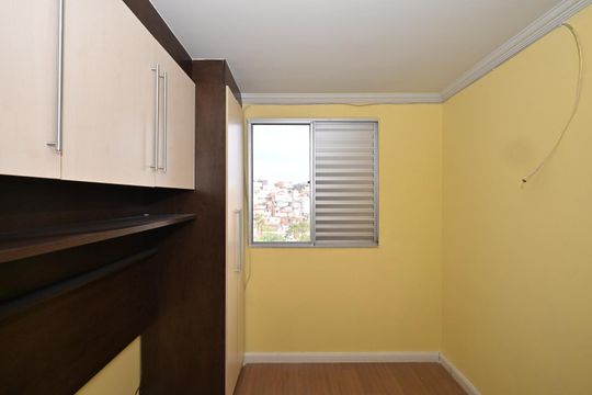 Quarto 2 de apartamento para alugar com 2 quartos, 47m² em Parque Munhoz, São Paulo