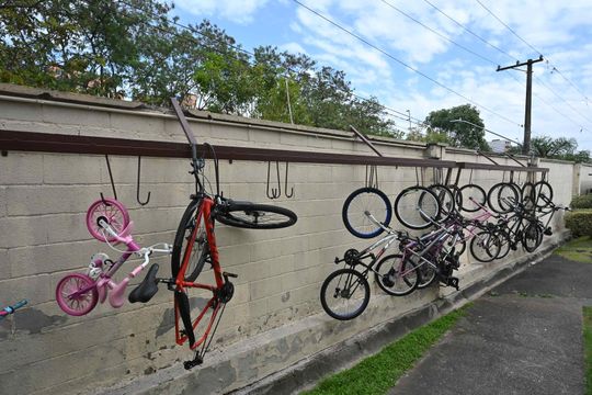 Bicicletário de apartamento para alugar com 2 quartos, 47m² em Parque Munhoz, São Paulo