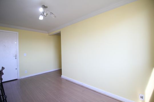 Sala de apartamento para alugar com 2 quartos, 47m² em Parque Munhoz, São Paulo