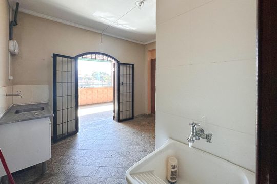 Área de Serviço de casa para alugar com 1 quarto, 52m² em Vila Marlene, São Bernardo do Campo