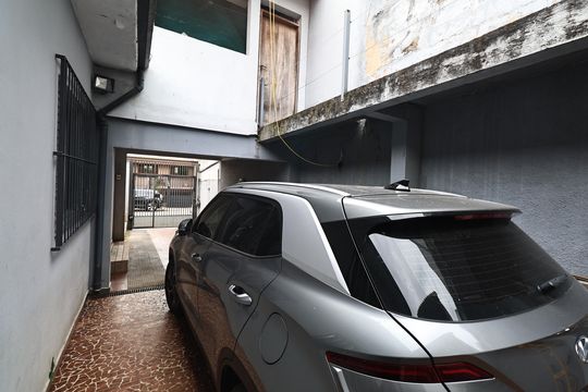 Garagem de casa à venda com 3 quartos, 264m² em Vila Alpina, Santo André