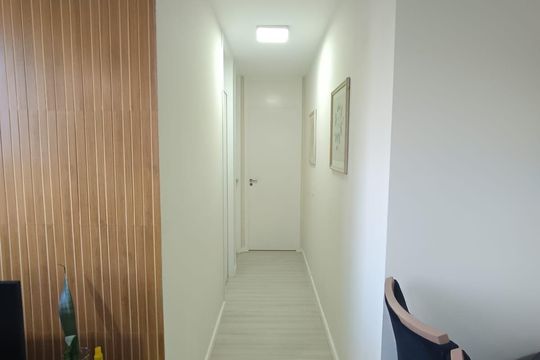 Corredor de apartamento para alugar com 2 quartos, 44m² em Centro, Osasco