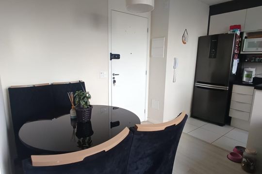 Sala de apartamento para alugar com 2 quartos, 44m² em Centro, Osasco