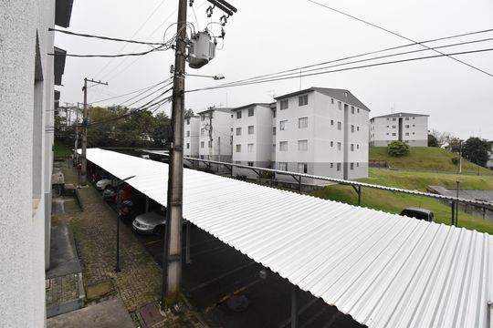 Vista do Quarto 2 de apartamento à venda com 2 quartos, 43m² em Cachoeira, Curitiba