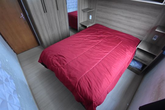 Quarto 1 de apartamento à venda com 2 quartos, 43m² em Cachoeira, Curitiba