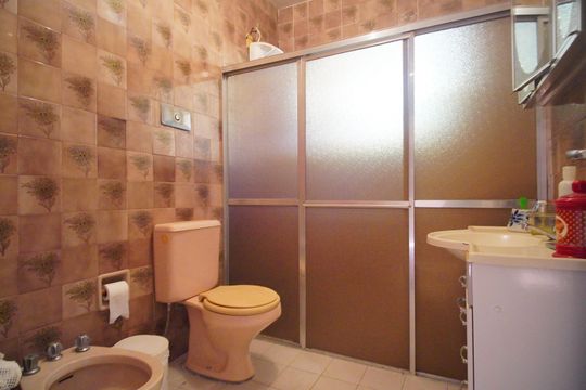 Banheiro de casa à venda com 3 quartos, 187m² em Cristo Rei, São Leopoldo
