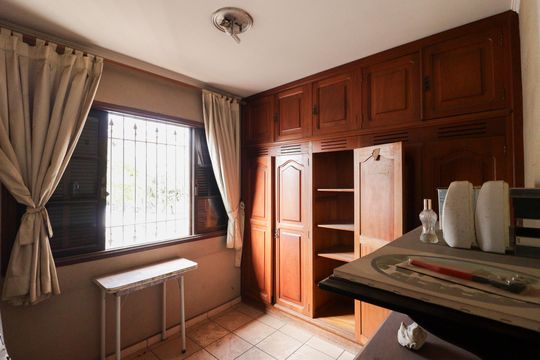 quarto 2 de casa à venda com 4 quartos, 150m² em Vila Prado, São Paulo
