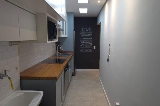 Cozinha de casa à venda com 2 quartos, 73m² em Empresarial 18 do Forte, Barueri