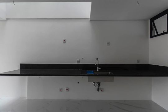Sala/Cozinha de casa à venda com 3 quartos, 164m² em Sítio da Figueira, São Paulo