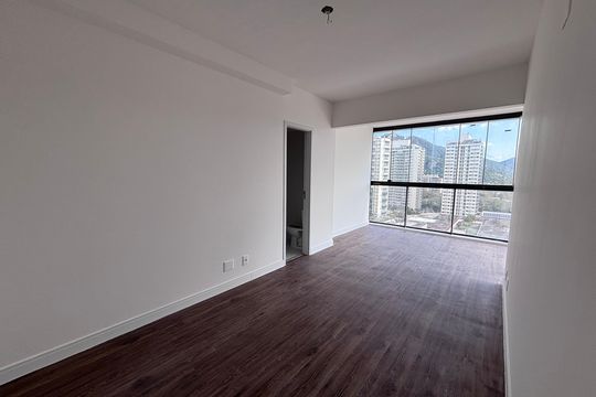 Quarto 1 de apartamento para alugar com 2 quartos, 99m² em Recreio dos Bandeirantes, Rio de Janeiro