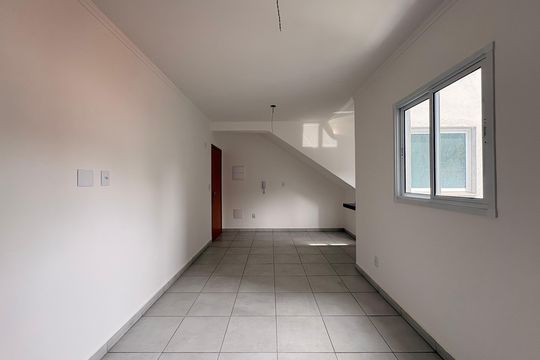 Sala de apartamento à venda com 2 quartos, 94m² em Vila Guiomar, Santo André