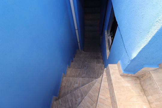 Escada de casa para alugar com 1 quarto, 58m² em Jardim Vila Rica, Santo André
