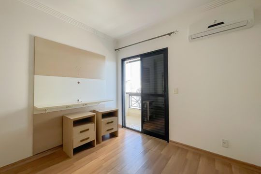 Suíte de apartamento à venda com 3 quartos, 115m² em Vila Osasco, Osasco