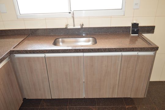Cozinha de casa de condomínio para alugar com 3 quartos, 310m² em Recreio das Acacias, Ribeirão Preto