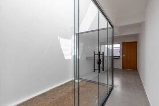 Jardim de Inverno de casa à venda com 3 quartos, 99m² em Parque Xangri-Lá, Contagem