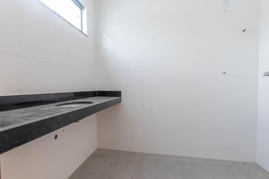 Cozinha de casa à venda com 3 quartos, 99m² em Parque Xangri-Lá, Contagem