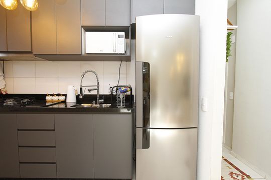 Cozinha de apartamento à venda com 2 quartos, 49m² em Buritis, Belo Horizonte