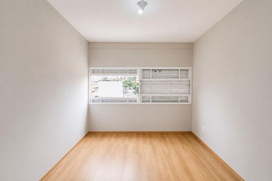 Dormitório de apartamento à venda com 1 quarto, 45m² em Bela Vista, São Paulo