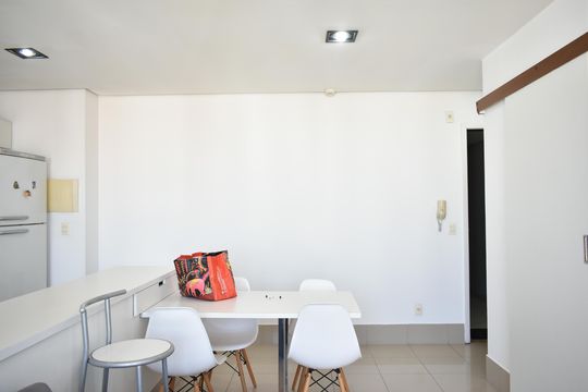 Sala de apartamento para alugar com 1 quarto, 48m² em Vila Clementino, São Paulo