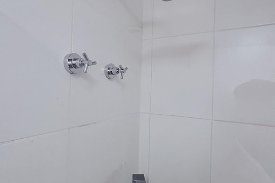 Banheiro de kitnet/studio à venda com 1 quarto, 28m² em Vila Matilde, São Paulo