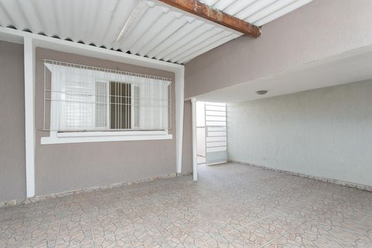 Garagem de casa à venda com 2 quartos, 190m² em Vila Monte Santo, São Paulo