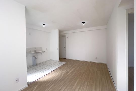 Sala de apartamento para alugar com 2 quartos, 45m² em Liberdade, São Paulo