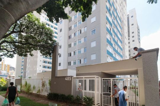 Fachada de apartamento para alugar com 2 quartos, 45m² em Liberdade, São Paulo