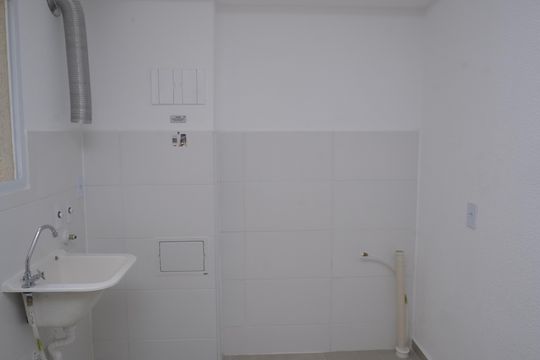 Área de Serviço de apartamento para alugar com 2 quartos, 85m² em Jardim Alvorada, Nova Iguaçu