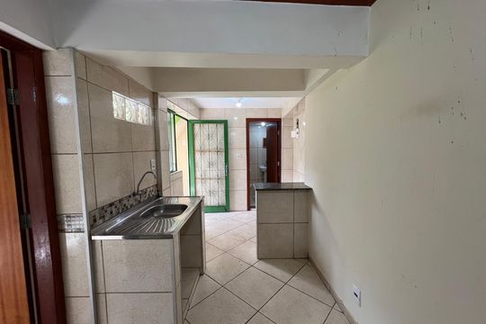 Cozinha de kitnet/studio para alugar com 1 quarto, 45m² em Milanez, Contagem