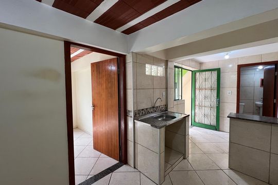 Cozinha de kitnet/studio para alugar com 1 quarto, 45m² em Milanez, Contagem
