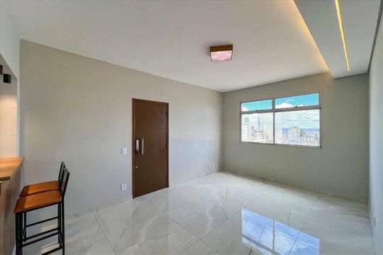 Sala de apartamento para alugar com 3 quartos, 85m² em Graça, Belo Horizonte