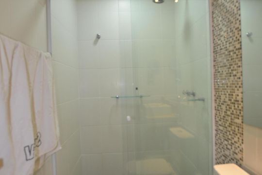 Banheiro da Suíte de apartamento à venda com 2 quartos, 72m² em Vila Valqueire, Rio de Janeiro