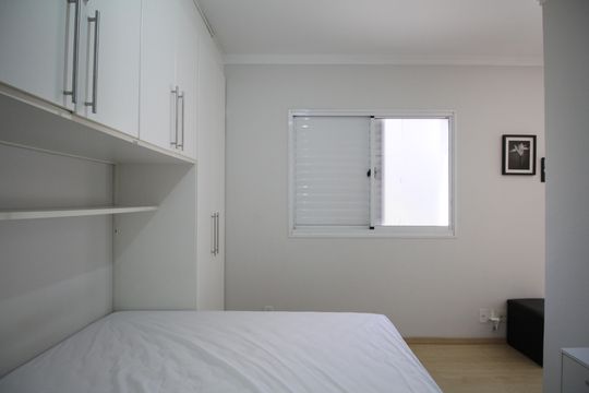 Quarto  de kitnet/studio para alugar com 1 quarto, 32m² em Parque Fernanda, São Paulo