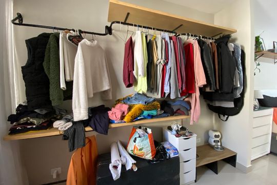 Closet de casa para alugar com 3 quartos, 98m² em Jardim Celeste, São Paulo
