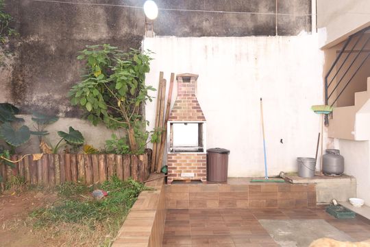 Quintal de casa à venda com 2 quartos, 160m² em Cidade Antônio Estêvão de Carvalho, São Paulo