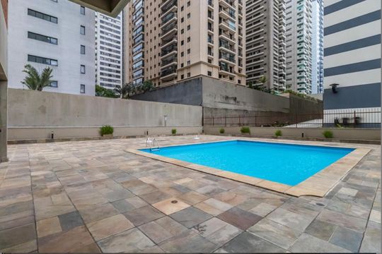 Área comum - Piscina de apartamento para alugar com 1 quarto, 61m² em Alphaville Industrial, Barueri