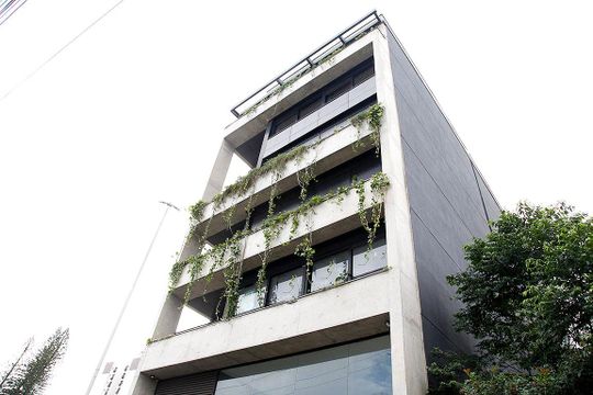 Fachada de kitnet/studio à venda com 1 quarto, 67m² em Menino Deus, Porto Alegre
